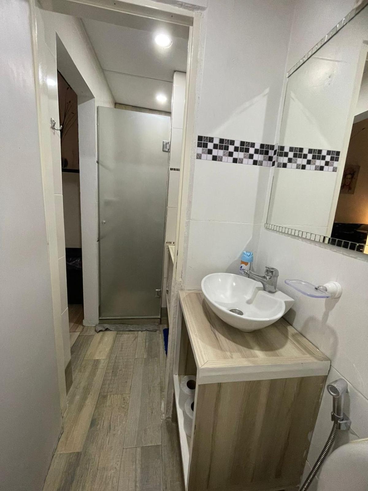 דירות Hospedaje 3 Aeropuerto Ezeiza Pet Friendly Tranfer Gratis Desde Y Hacia El Aeropuerto De Ezeiza A 20 Minutos מראה חיצוני תמונה
